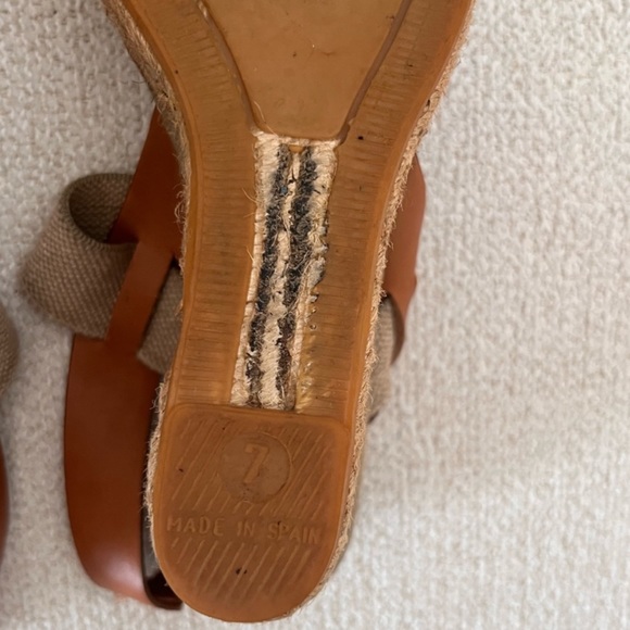 Tory Burch Espadrilles size 7 - Picture 2 of 12